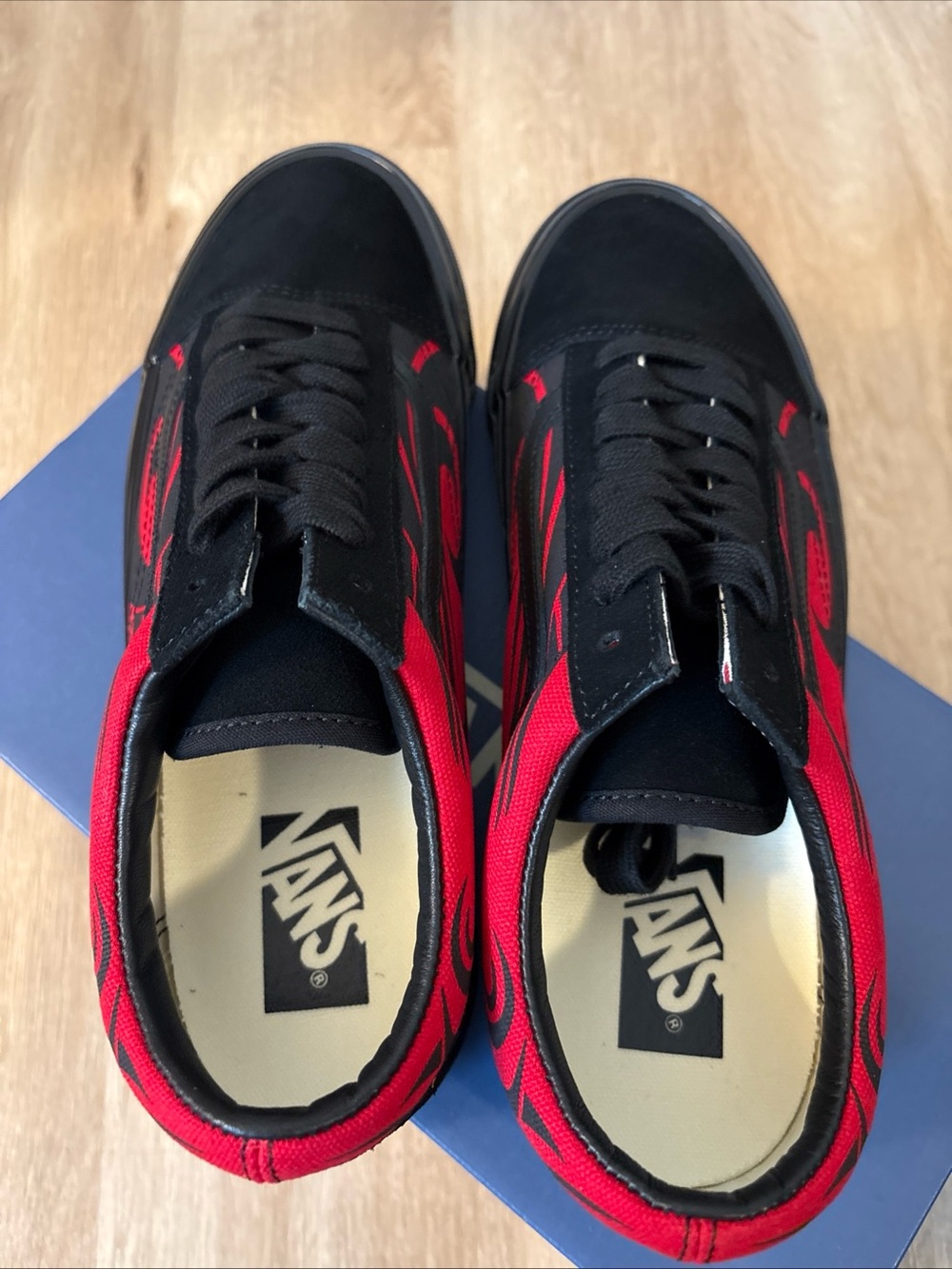 Vans premium Old Skool Red & Black Flame Low-Top Sneakers Y2K - Picture 4 of 6